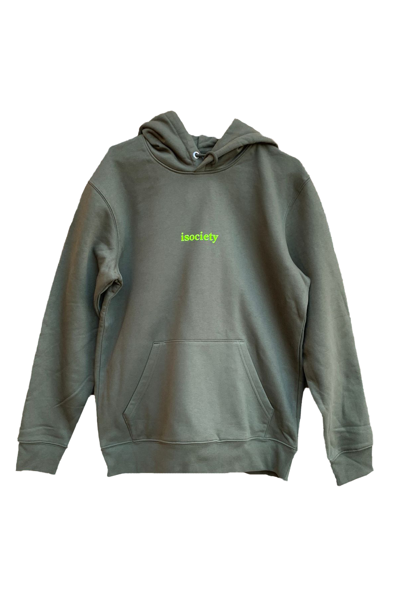 Ein Kapuzenpullover mit dem Namen Noa  in der Farbe Khaki. Hier ist die vordere Seite zu sehen. Auf der Brust ist die Aufschrift isociety in neon grün zu sehen. 